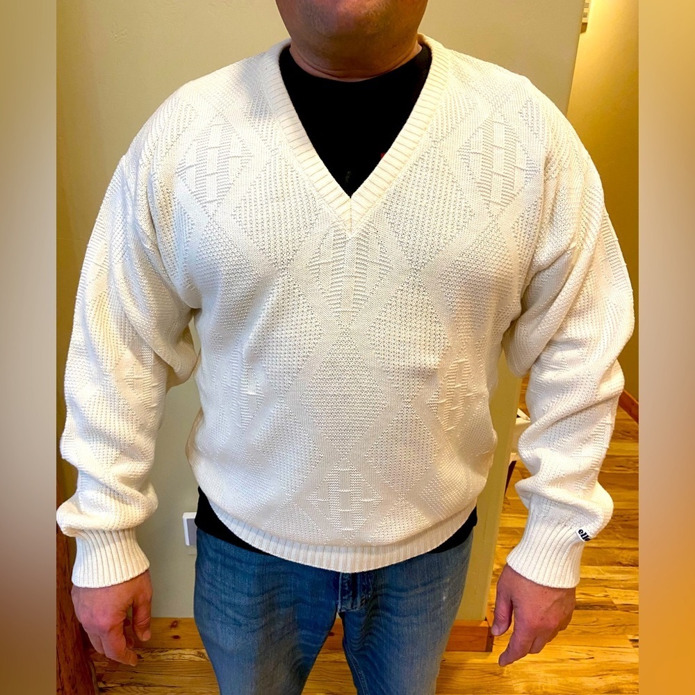 Vintage Ellesse XL Cream W/Diamond Pattern Wool Blend V-Neck Sweater